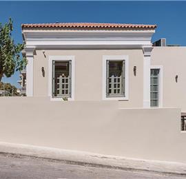 5 bedroom villa with indoor and outdoor pool in Chania town, sleeps 10